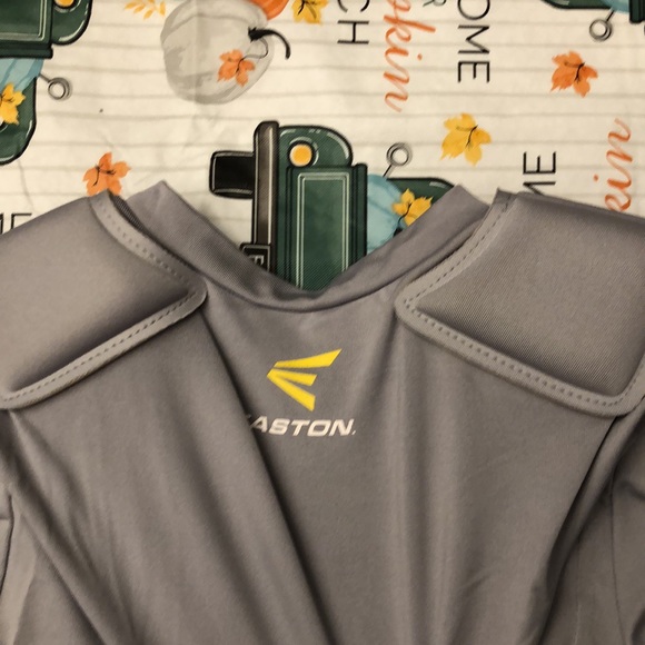 Youth Large Torso Tection baseball chest protection by Easton - Picture 5 of 5